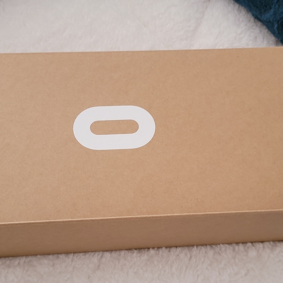 SOLD....Oculus - Picture 3 of 4